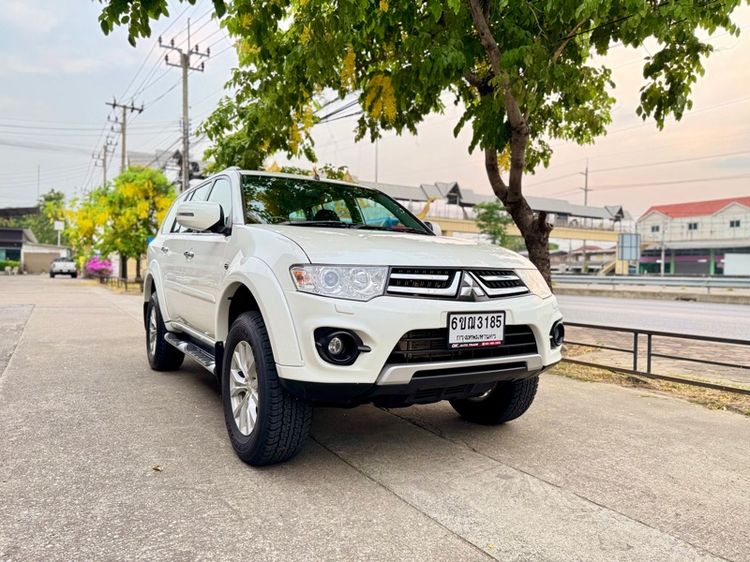 Mitsubishi Pajero Sport 2015 2.5 GT Utility-car ดีเซล ไม่ติดแก๊ส เกียร์อัตโนมัติ ขาว รูปที่ 2