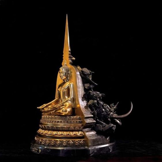 พระมหาเจดีย์ไพรีพินาศ เนื้อบรอนซ์ ขนาด33×57×64เซ็นติเมตร ศิลปะสวยงามน่าสะสมบูชา รูปที่ 3
