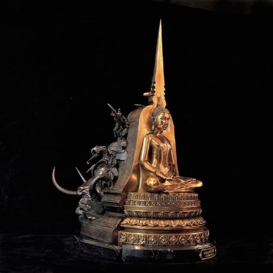 พระมหาเจดีย์ไพรีพินาศ เนื้อบรอนซ์ ขนาด33×57×64เซ็นติเมตร ศิลปะสวยงามน่าสะสมบูชา