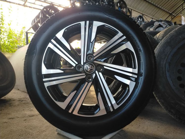 แม็กโตโยต้า สีเดิมน้องๆป้ายแดง ขอบ16 พร้อมยางดันลอป 195 60 16ปลายปี24 ใส่ yaris vios ตุ่มหน้ายางยังอยู่จางๆ รูปที่ 4