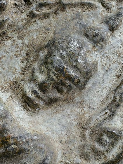 เก่ามาก - มีปรอทขาว ให้เช่าบูชา พระกรุ  พระชินราชใบเสมา พิมพ์ฐานสูง เนื้อชินเงิน รูปที่ 15