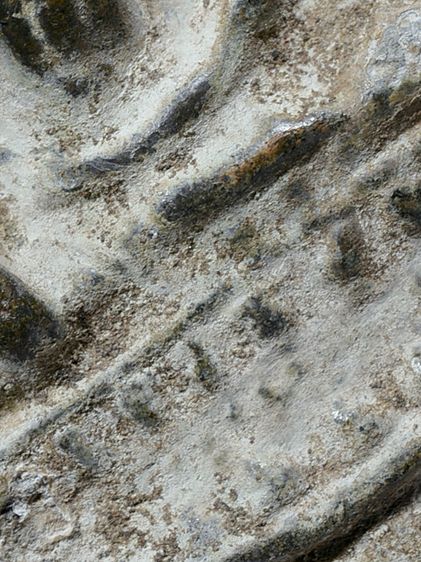 เก่ามาก - มีปรอทขาว ให้เช่าบูชา พระกรุ  พระชินราชใบเสมา พิมพ์ฐานสูง เนื้อชินเงิน รูปที่ 4