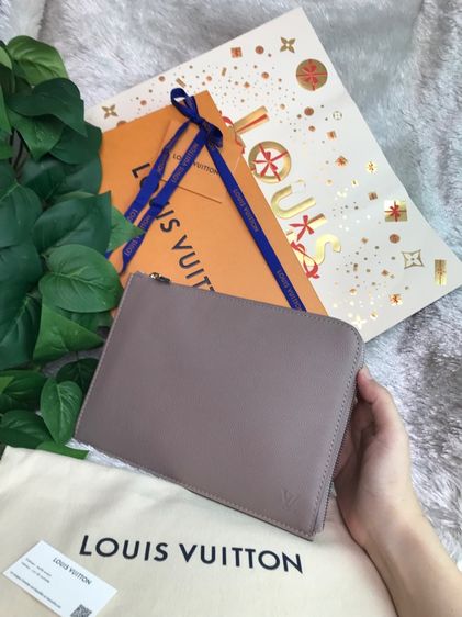 louis vuitton แท้