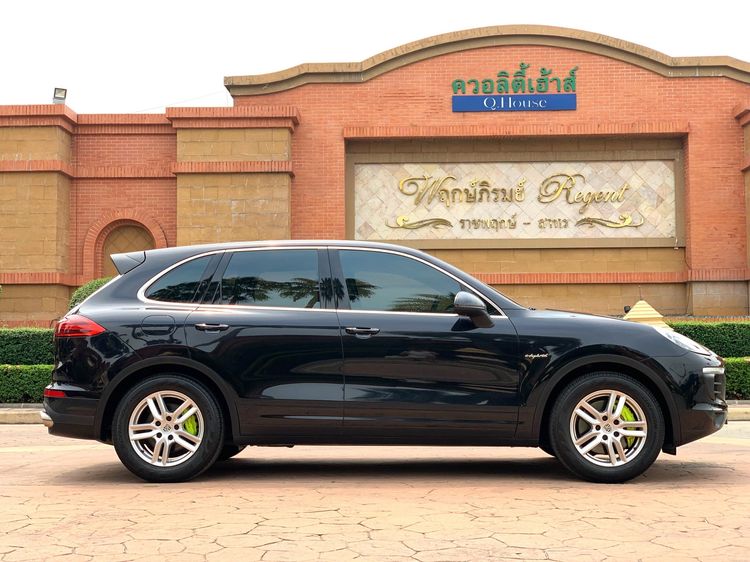 Porsche Cayenne 2017 3.0 S Hybrid 4WD Utility-car เบนซิน เกียร์อัตโนมัติ ดำ รูปที่ 3