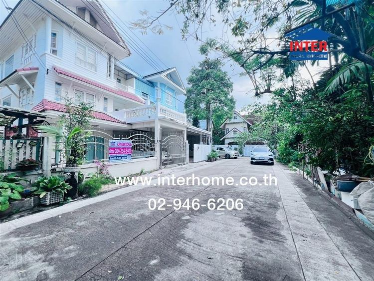 ไม่ใช่ บ้านเเฝด 3 ชั้น 37 ตร.ว. หมู่บ้านพลอยไพลิน ซอยศรีด่าน6 ถนนศรีนครินทร์ บางพลี สมุทรปราการ รูปที่ 3