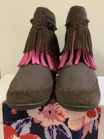 รองเท้า รูปที่ 4