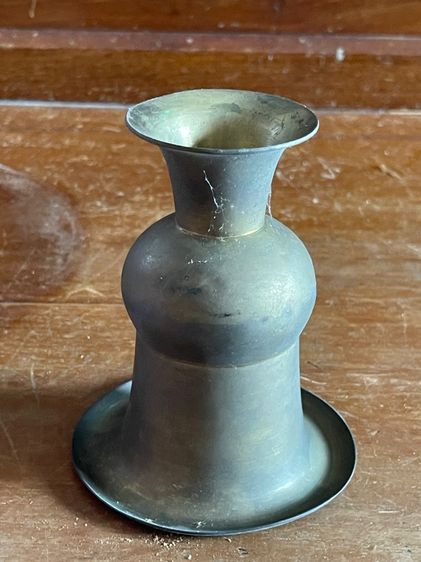 กระโถน ทองเหลืองจิ๋ว โบราณเก่าสะสม รูปที่ 6