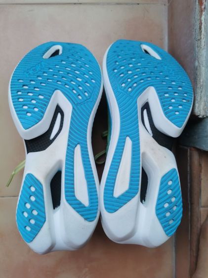 Hoka CieloX1 ไซส์40  ขนาด25 Cm ราคา 690 บาทค รูปที่ 3