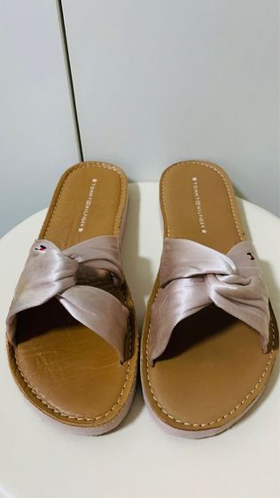 รองเท้า รูปที่ 10