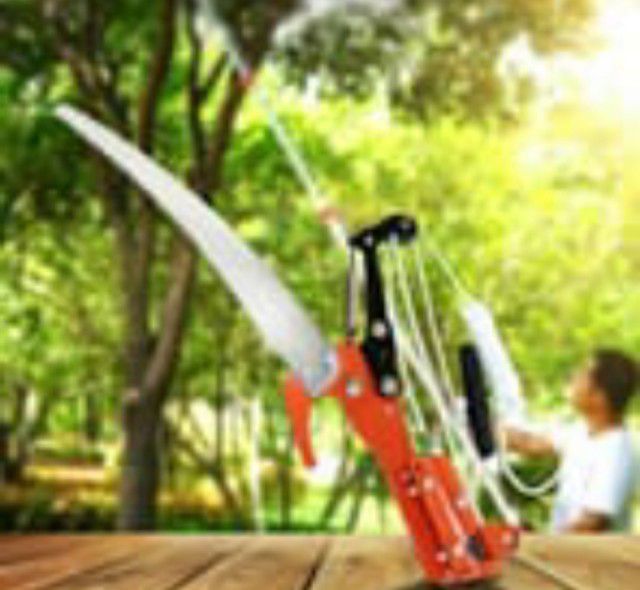 อุปกรณ์แต่งสวน เลื่อยตัดกิ่งไม้สูง