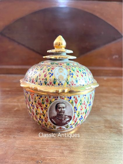 โถเบญจรงค์ ร.5 เก่าสะสม