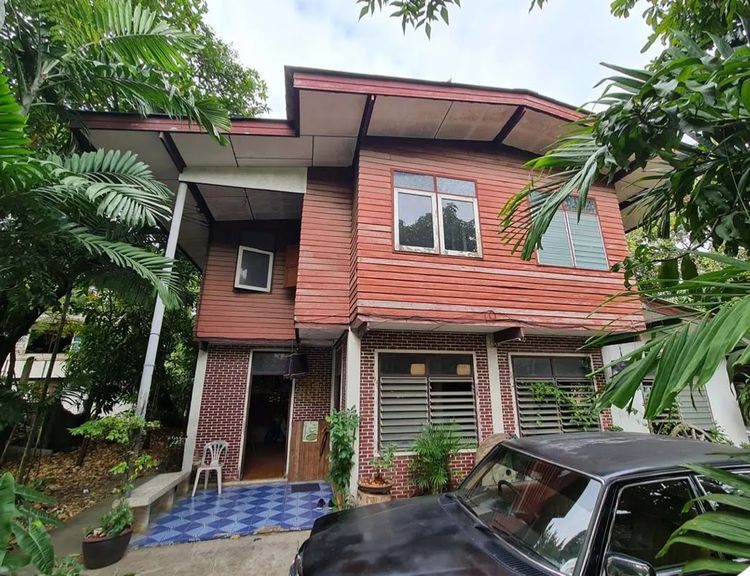 บ้านเดี่ยว+ที่ดินเปล่า เสรีไทย 50 เนื้อที่ 1 ไร่ 82 ตรว. รูปที่ 2