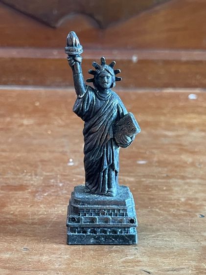 กบเหลาดินสอ โบราณเก่าสะสม รูปที่ 13