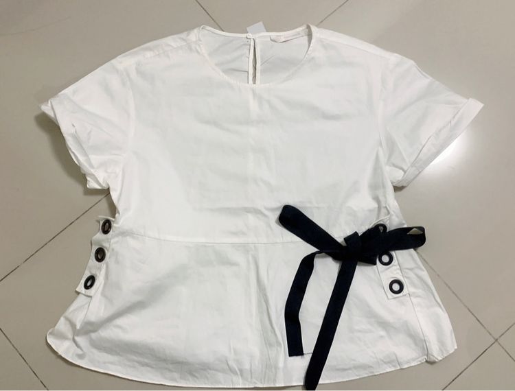 เสื้อขาว Zara HM รูปที่ 2