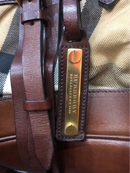 กระเป๋าสะพาย Burberry สีน้ำตาล เบจ House Check Canvas และหนัง Rowan และผ้าลายตาราง รับประกันแท้  รูปที่ 7