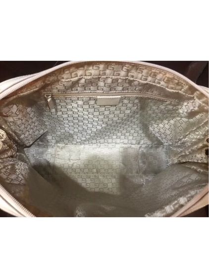 กระเป๋าหูหิ้วลายโลโก้ GUCCI สีเทา รับประกันของแท้ ไม่แท้ยินดีคืนเงิน รูปที่ 5