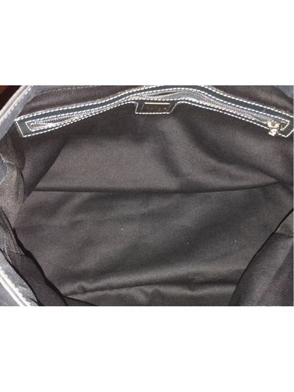 กระเป๋าถือทรงโท้ทFENDIโลโก้ FF ของ Fendi สีน้ำเงินกรมท่า สีเงิน ของแท้กระเป๋าผ้าเดนิมทวินส์ ปี 2000-2010 รับประกันของแท้  รูปที่ 3