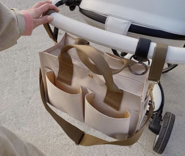 กระเป๋าสีครีมผ้าแคนวาสหลายช่อง รูปที่ 6