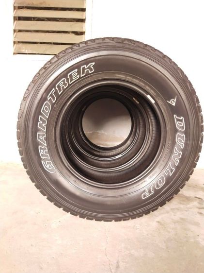  ยกชุด ยางDUNLOP  ยางนิ่ม  ไม่แตกลายงา มีสตรีม1เส้น  245 70 R16  ปี2017