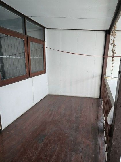 ห้องว่าง ให้เช่า ทั้งชั้นอยู่ชั้น 3 2 ตึก ทะลุถึงกัน  รูปที่ 4