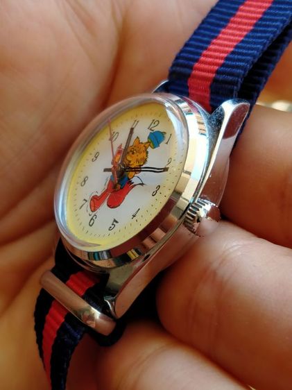 นาฬิกาไขลาน หน้าการ์ตูน
เช็คเวลาแล้ว
สภาพดี เดินดี ใช้งานปกติ รูปที่ 3