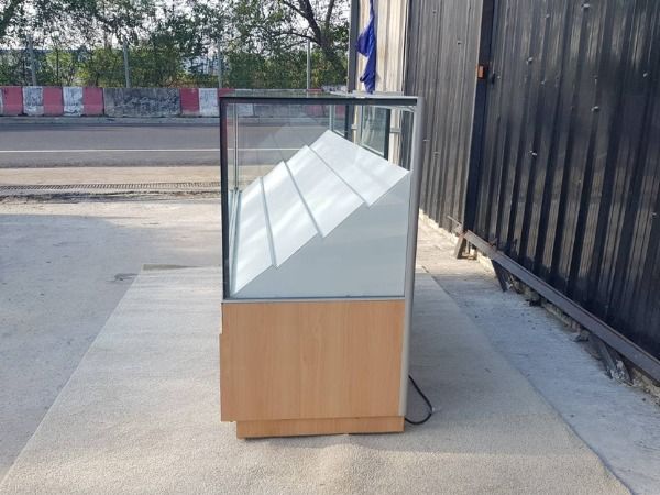 ตู้จิวเวลรี่ ตู้กระจกโชว์สินค้า ตู้โชว์โทรศัพท์ ประตูกระจกแบบสไลด์ รูปที่ 4