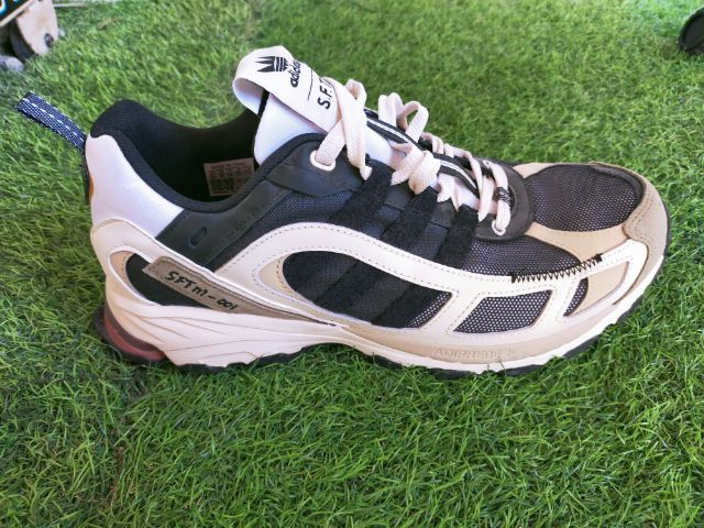 📣📣 ADIDAS sftm-001
Song for the Mute x Shadowturf สวยๆครับ 1200บ.📣📣 รูปที่ 10
