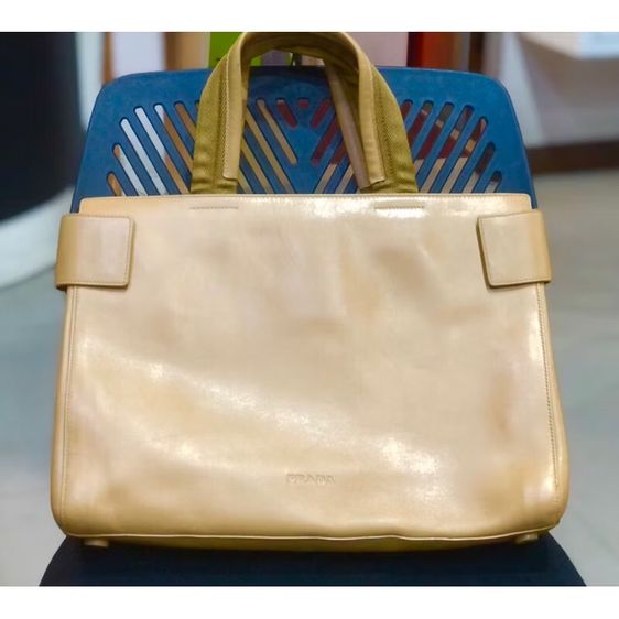 PRADA vintage tote bag leather กระเป๋าหนัง Prada วินเทจ รับประกันของแท้  รูปที่ 2