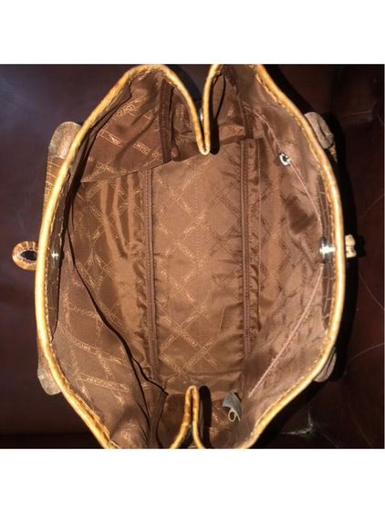 กระเป๋าหนัง Longchamp Tan Brown Roseau Croc Embossed Leather Toggle Top Handle Shopper รับประกันของแท้  รูปที่ 8