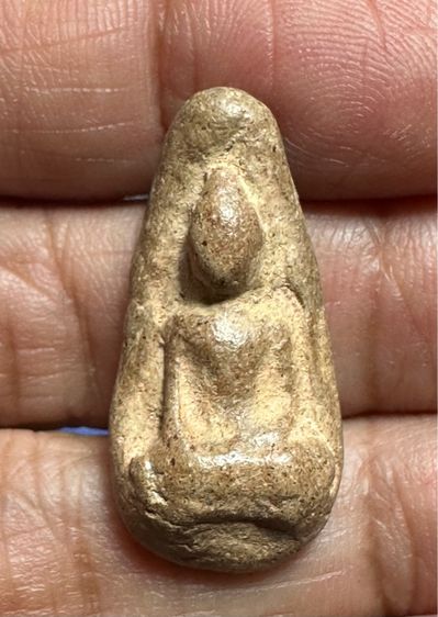 🙏นาง ไม่ทราบกรุ🙏พระกำแพงซุ้มกอ กรุฝั่งเมือง🙏พระร่วงนั่งเข่ากว้าง องค์ละ1000