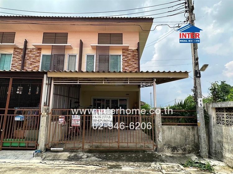 ไม่ใช่ ทาวน์โฮม 2 ชั้น 27.7 ตร.ว. หมู่บ้านเหนือฟ้าโฟร์ บางบัวทอง ซอยวัดระฆัง ถนนบ้านกล้วย-ไทรน้อย ถนนกาญจนาภิเษก บางบัวทอง นนทบุรี