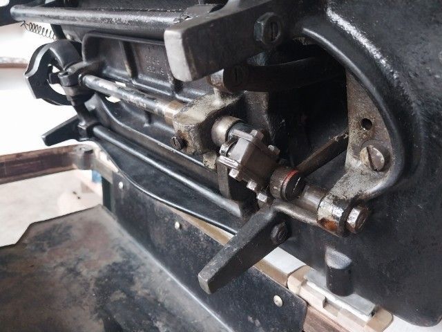 จักรซิงเกอร์ 45 เย็บหนา รูปที่ 15