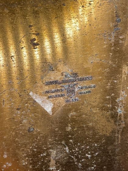 หีบ กล่อง โลหะเก่าโบราณสะสม รูปที่ 17