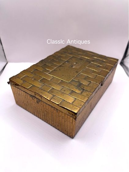 หีบ กล่อง โลหะเก่าโบราณสะสม รูปที่ 9