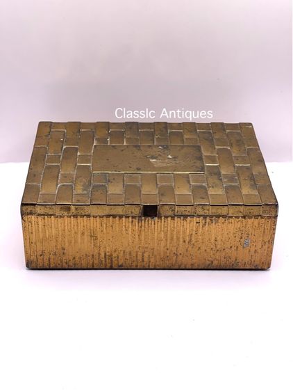 หีบ กล่อง โลหะเก่าโบราณสะสม รูปที่ 2