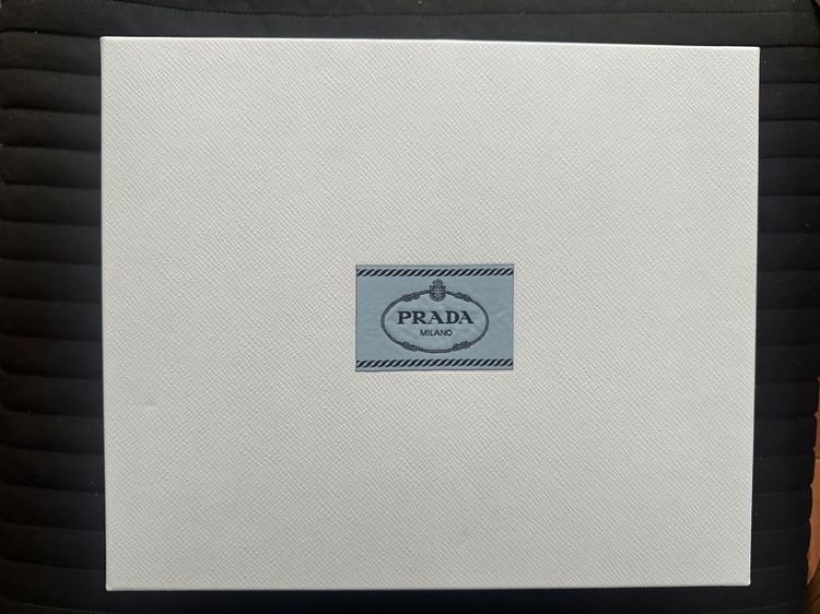 ขายกล่องใส่กระเป๋า Prada ซื้อจาก Amsterdam รูปที่ 2
