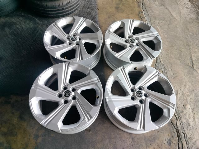 ล้อยาริสครอสขอบ17 5รู100