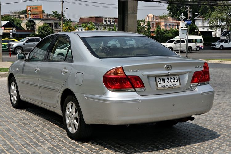 Toyota Camry 2005 2.0 E Sedan เบนซิน ไม่ติดแก๊ส เกียร์อัตโนมัติ บรอนซ์เงิน รูปที่ 4