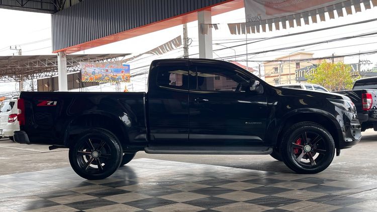 Chevrolet Colorado 2019 2.5 LT Z71 Pickup ดีเซล ไม่ติดแก๊ส เกียร์ธรรมดา ดำ รูปที่ 4