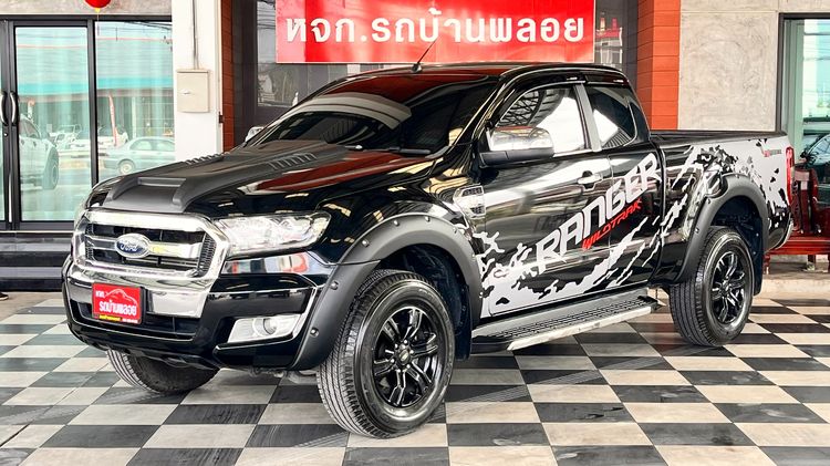 รถ Ford Ranger 2.2 Hi-Rider XLT สี ดำ