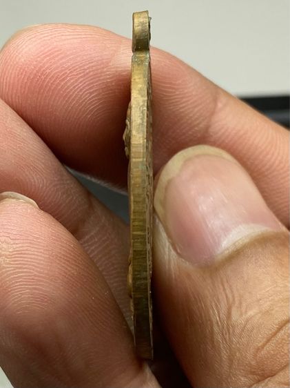 เหรียญหลวงปู่ผ่าน รูปที่ 4