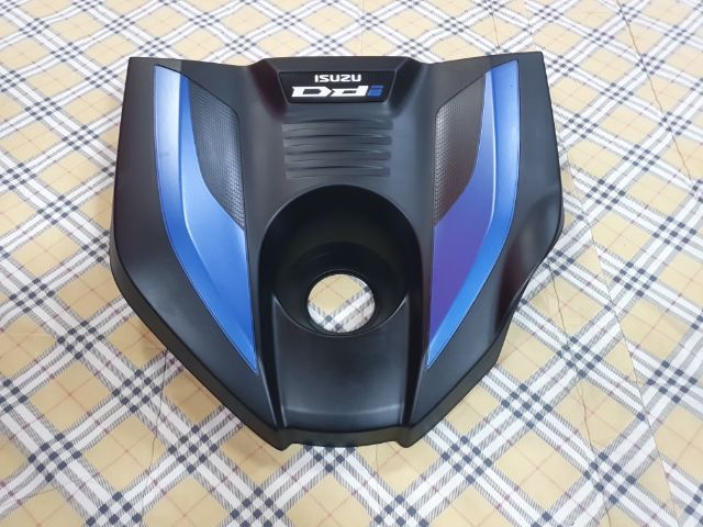 ฝาครอบเครื่อง d-max 3.0   รูปที่ 4