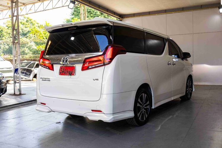 Toyota Alphard 2021 3.5 Executive Lounge Utility-car เบนซิน ไม่ติดแก๊ส เกียร์อัตโนมัติ ขาว รูปที่ 3