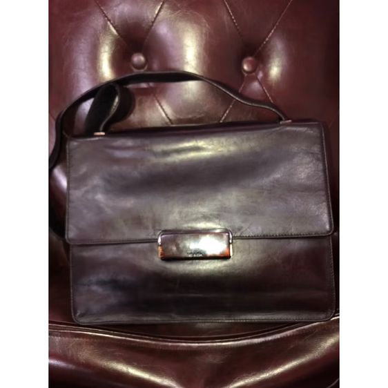 กระเป๋าสะพาย Prada Vintage ของแท้ ไม่แท้ยินดีคืนเงิน