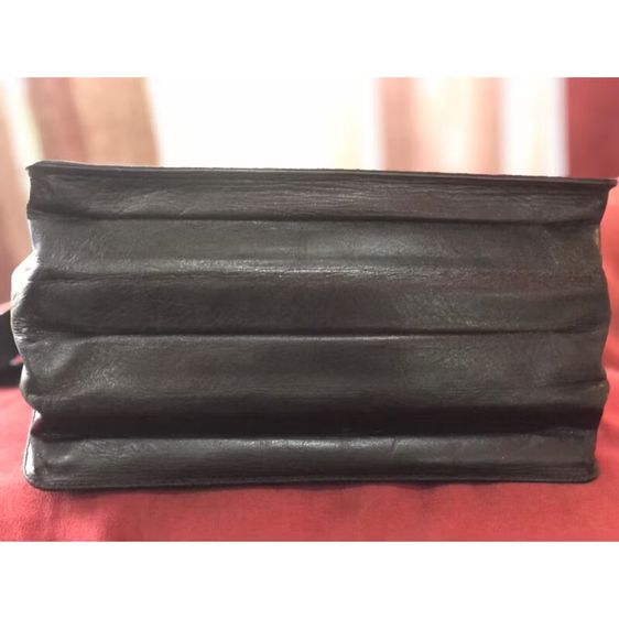 กระเป๋าสะพาย Prada Vintage ของแท้ ไม่แท้ยินดีคืนเงิน รูปที่ 7