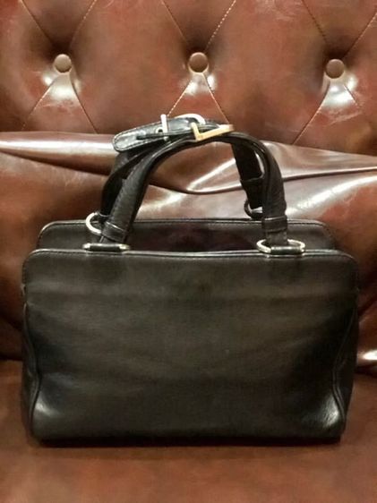 กระเป๋าถือ GIANNI VERSACE หนังสีดำ Lining All Over Pattern Silver Hardware ของแท้ ไม่แท้ยินดีคืนเงิน รูปที่ 2