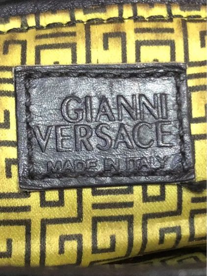 กระเป๋าถือ GIANNI VERSACE หนังสีดำ Lining All Over Pattern Silver Hardware ของแท้ ไม่แท้ยินดีคืนเงิน รูปที่ 8