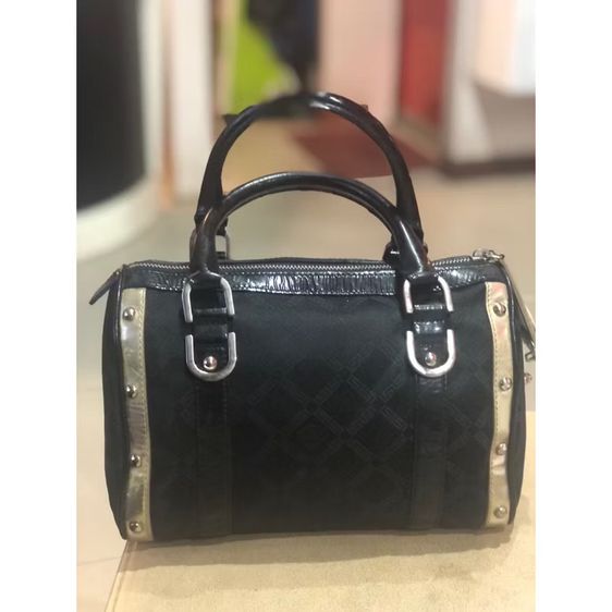 กระเป๋าถือ Versace ขนาด 10 นิ้ว รับประกันของแท้ รูปที่ 2