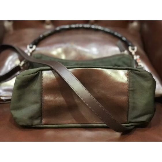 กุชชี่แบมบูแบล็ค กระเป๋าถือ ครอสบอดี้  Gucci 000 0509 002058 Bamboo Women's GUCCI มือสอง ของแท้  รูปที่ 4