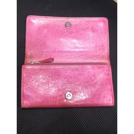 Balenciagaกระเป๋าสตางค์ใบยาวManager Ianto Coveredสีชมพูหมายเลขรุ่น 233590 ของแท้ ม่แท้ยินดีคืนเงิน รูปที่ 4